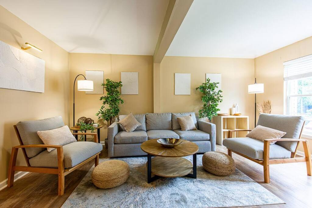 Вилла The Nest At Harmony Woods: Lux Dc Getaway + Office Джермантаун Экстерьер фото